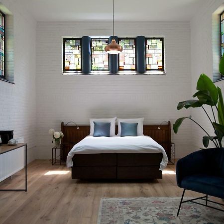 B&B De Kerk 多尔威尔斯 外观 照片